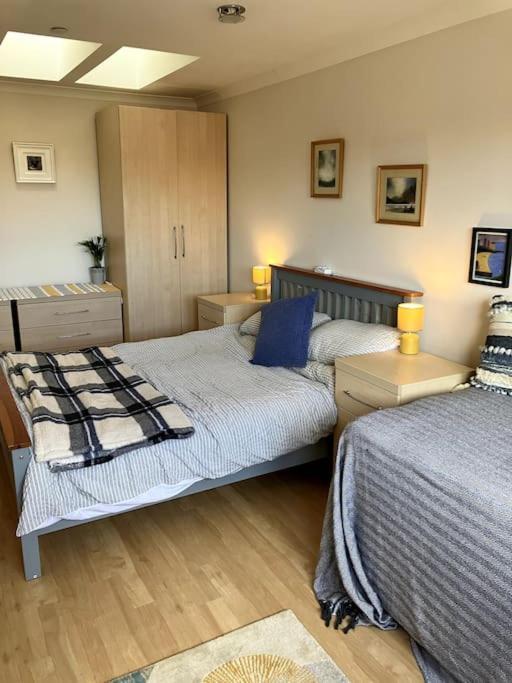 Bright Central Large Cosy Flat セント・アンドルーズ エクステリア 写真