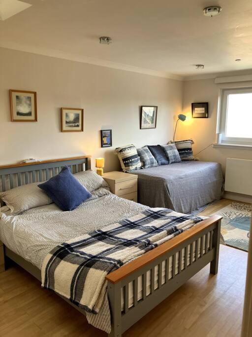 Bright Central Large Cosy Flat セント・アンドルーズ エクステリア 写真